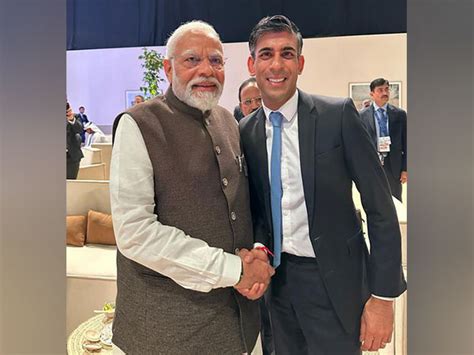 PM Modi meets UK counterpart Rishi Sunak on sidelines of COP 28 Summit ...
