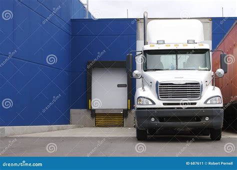 Loading Dock 的图像结果