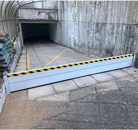 Amazon.com: 60cm High Flood Barrier, Flood Barriers For Garage Door ...