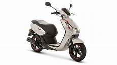 peugeot kisbee 4t achat peugeot kisbee 4t rs 50 cm3 neuf 224 chez scoot peugeot kisbee 4t achat peugeot kisbee 4t rs 50 cm3 neuf 224 chez scoot