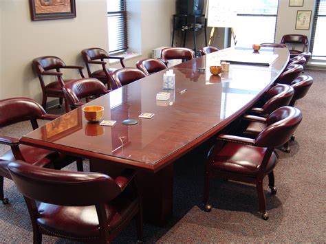 Conference Room Furniture – Zongkers Custom Woods, inc