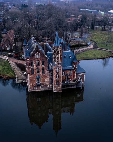 Wissekerke-Bazel Castle (Drone), Belgium