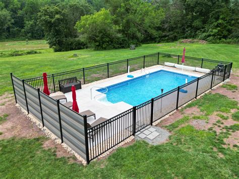 Swimming Pool Fence Ideas