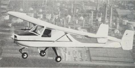 Partenavia/Tecnam P86, la antecesora bideriva de la P-92 - Sandglass Patrol