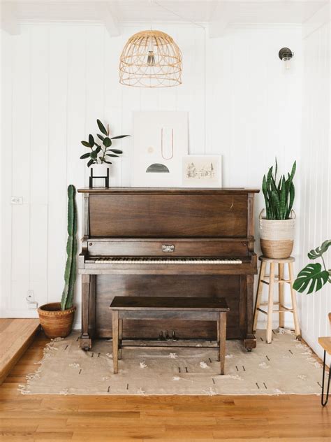 Room With Piano
