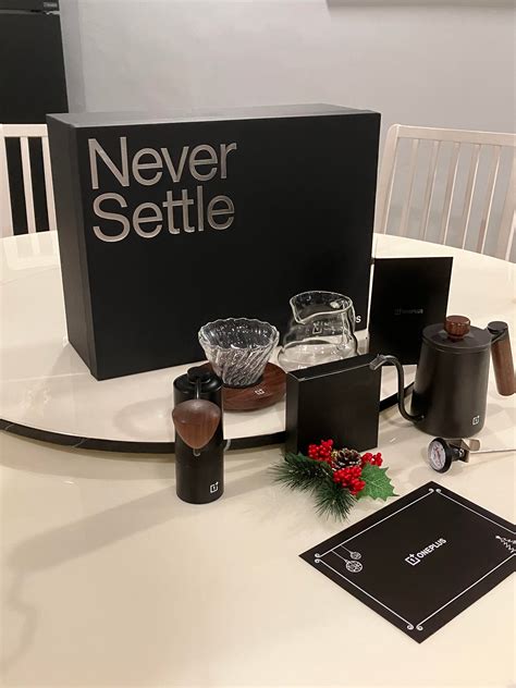 OnePlus sent me a Christmas gift because I reviewed one of their phones ...