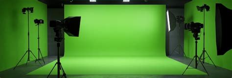 First Green Screen 的图像结果