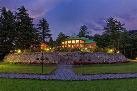 ARCADIAN SPRUCEWOODS LUXURY RESORT (Shogran) - Hotel Reviews & Photos ...