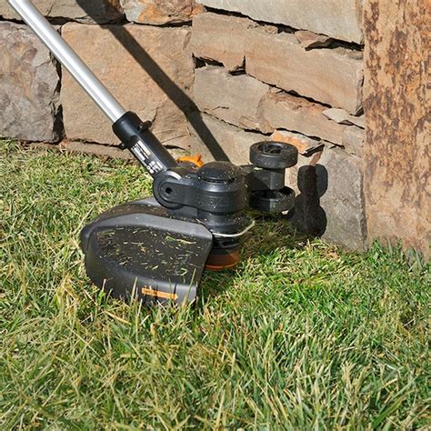 WORX Power Share GT Revolution 20-volt 12-in Telescopic Shaft Battery ...