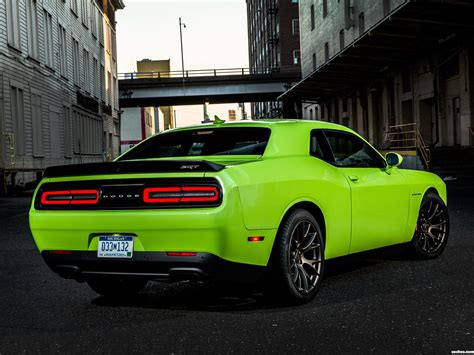 Fotos de Dodge Challenger SRT Supercharged Hellcat 2014