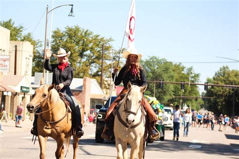 Things to do in the Loveland area July 26: Larimer County Fair parade ...