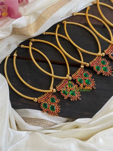Traditional Kemp Addigai Return Gift -Palakka Pendant-RG017 – vrikshamindia