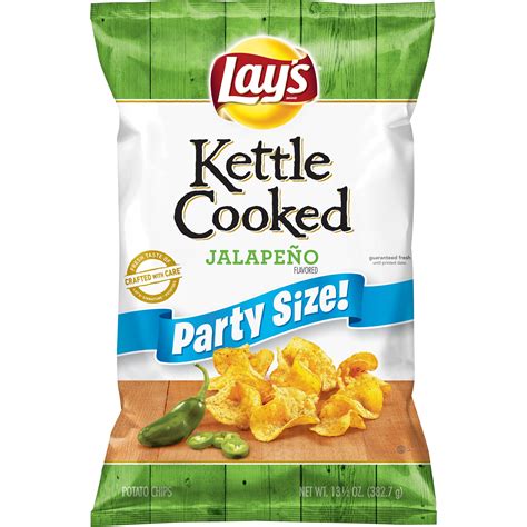 Lay's Kettle Cooked Jalapeno Flavored Potato Chips, 13.5 oz Bag ...