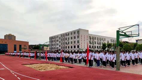 许昌市第三高级中学高一新生国防教育素质拓展训练营开营仪式 - 知乎