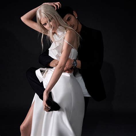 Vera Wang Bride 的图像结果