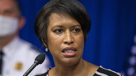 DC mayor says she wants out-of-state military troops out of Washington ...