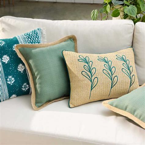 Honeybloom Leaf Hermosa Lumbar Outdoor Pillow, 14x20 | At Home