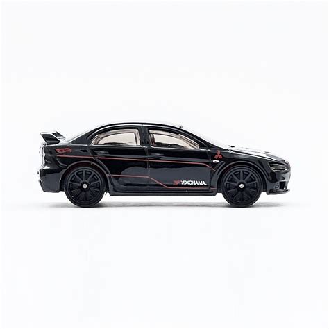 Mitsubishi 2008 Lancer Evolution - 増えすぎたミニカーに愛を捧ぐ