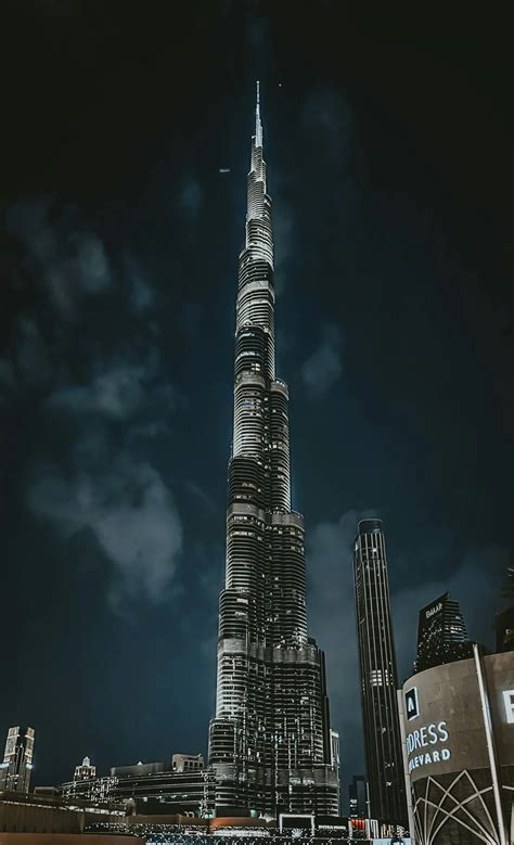Burj Khalifa Height in Perspective: How Tall is the World's Tallest ...