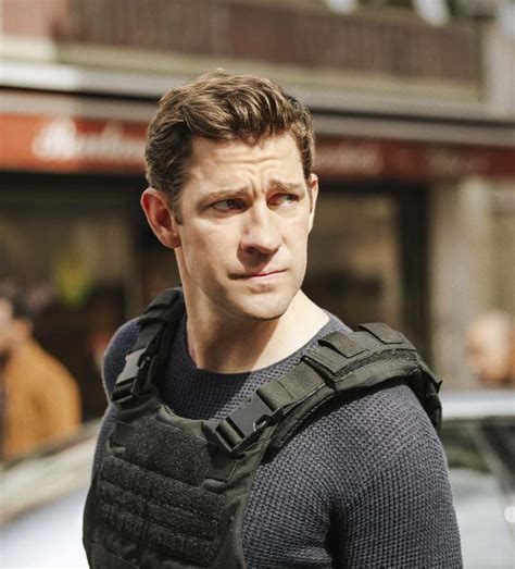 Tom Cruise as Ethan Hunt in Mission Impossible & 7 other actors who've ...