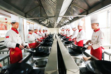 厨师学徒好不好找工作_杭州新东方烹饪学校官方网站