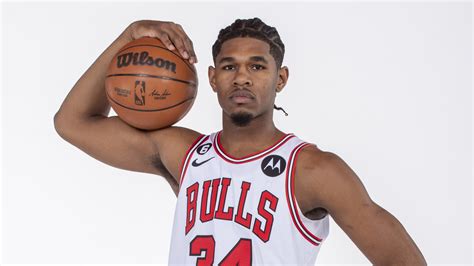 Bulls sign Justin Lewis to Two-Way contract | Chicago Bulls