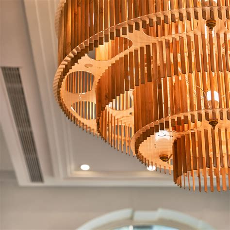 Natural Orbit Lamp – Le Mill
