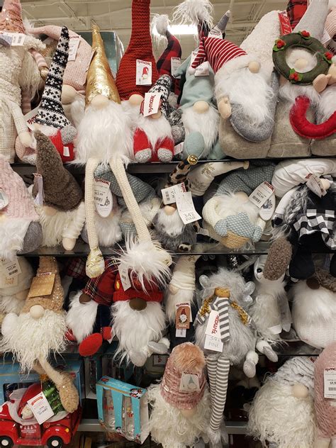 T.J. MAXX - 1812 Sam Rittenberg Blvd, Charleston SC - Hours, Directions, Reviews - Loc8NearMe