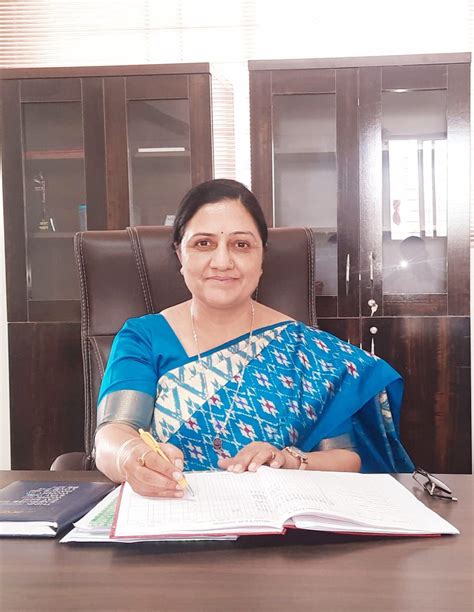 Innovative World School