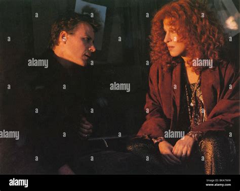 Beaches movie bette hi-res stock photography and images - Alamy