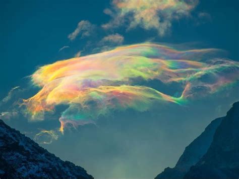 Serbia: Iridescent Clouds Captured By Local Photographer Svetlana Kazina