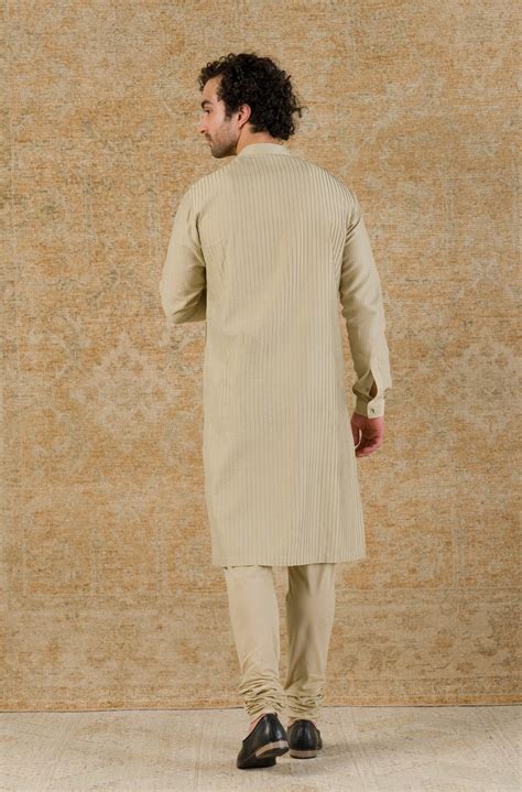 DEVNAAGRI-Pista Pin Tuck Cotton Silk Kurta Set – Devnaagri