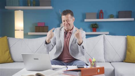 Frustrated Business Owner 的图像结果