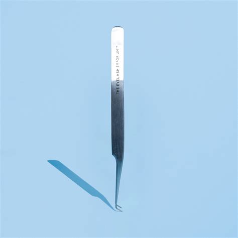 High Definition xD ISO 50 Tweezer – Eyelash Emporium