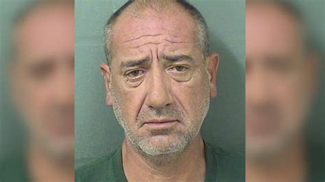 Homeless Florida man calls cops after people he paid for sex don’t show