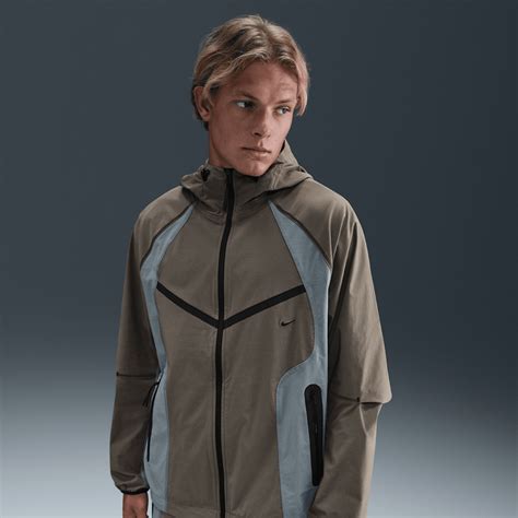 Men's Grey Dri-FIT Outerwear. Nike ZA