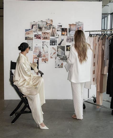 @Branditbabe | Fashion dream job, Fashion jobs, Career fashion