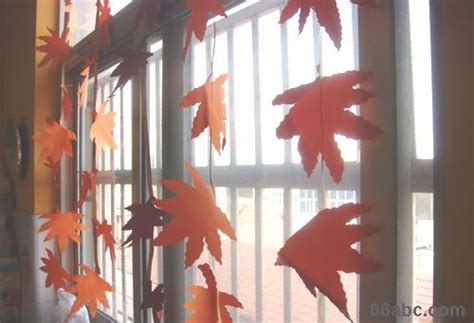 中大班秋天主题墙饰：美丽的秋天-幼儿园环境布置图片-幼儿园环境布置图片- 分类导航 - 浙江学前教育网