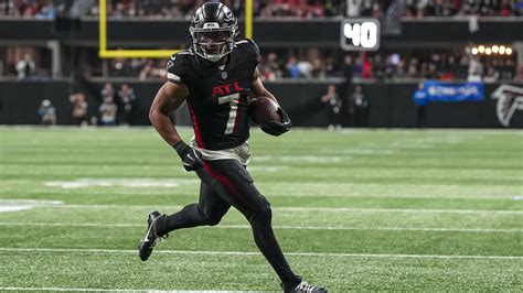 Full of life: How Bijan Robinson fell in love with football