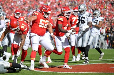 Chiefs shut out Raiders 31-0 at Arrowhead Stadium Sunday | Kansas City Star