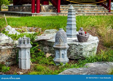 Chuang Yen Monastery in New York, USA Editorial Image - Image of states ...