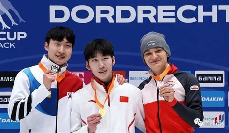 林孝埈抵达韩国，将代表中国队出战短道速滑世锦赛