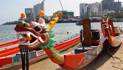 The Spectacular Dragon Boat Festival Of Kolkata