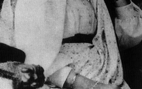 WikiLifeStory: Bhikaji Cama – The Fearless Woman Who First Hoisted the ...