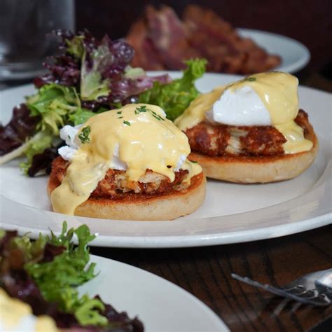 Home | Burtons Grill & Bar