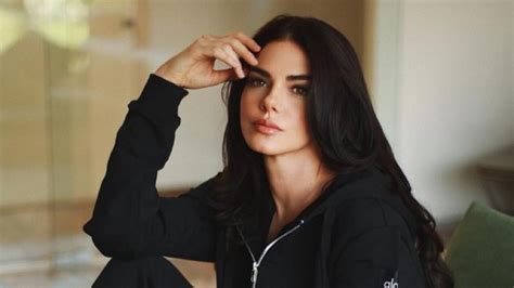 ¿Quién es Livia Brito? La actriz cubana agredió al paparazzi Ernesto Zepeda en 2020