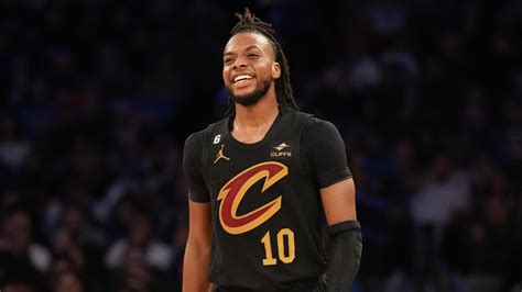 NBA DFS Picks: Yahoo plays and strategy for Jan. 26 | NBA.com