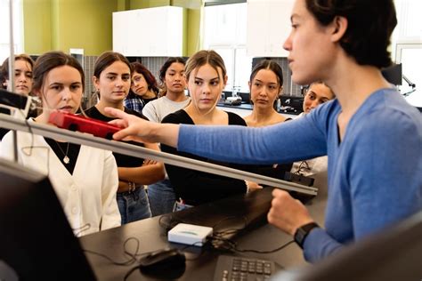 Image result for Lab Assistant Physics Classes