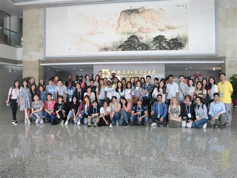 广西高校举办国际文化节 留学生展示异域风情_留学_环球网