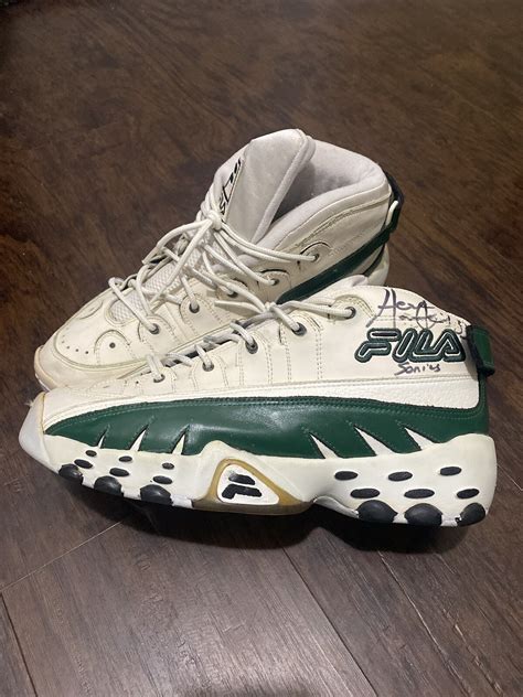 Vintage 1997 FILA White Leather Basketball Shoes Size… - Gem